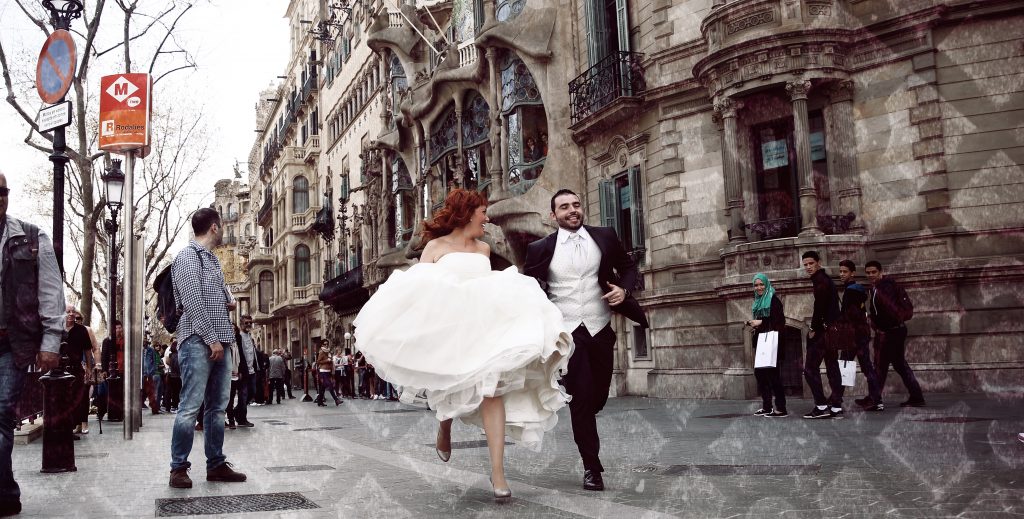 Why are micro weddings so popular in Spain. Photo by 4Eyesworld