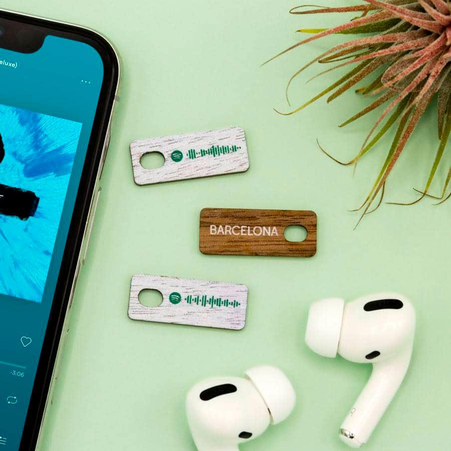 Personalised wooden keyring spotify